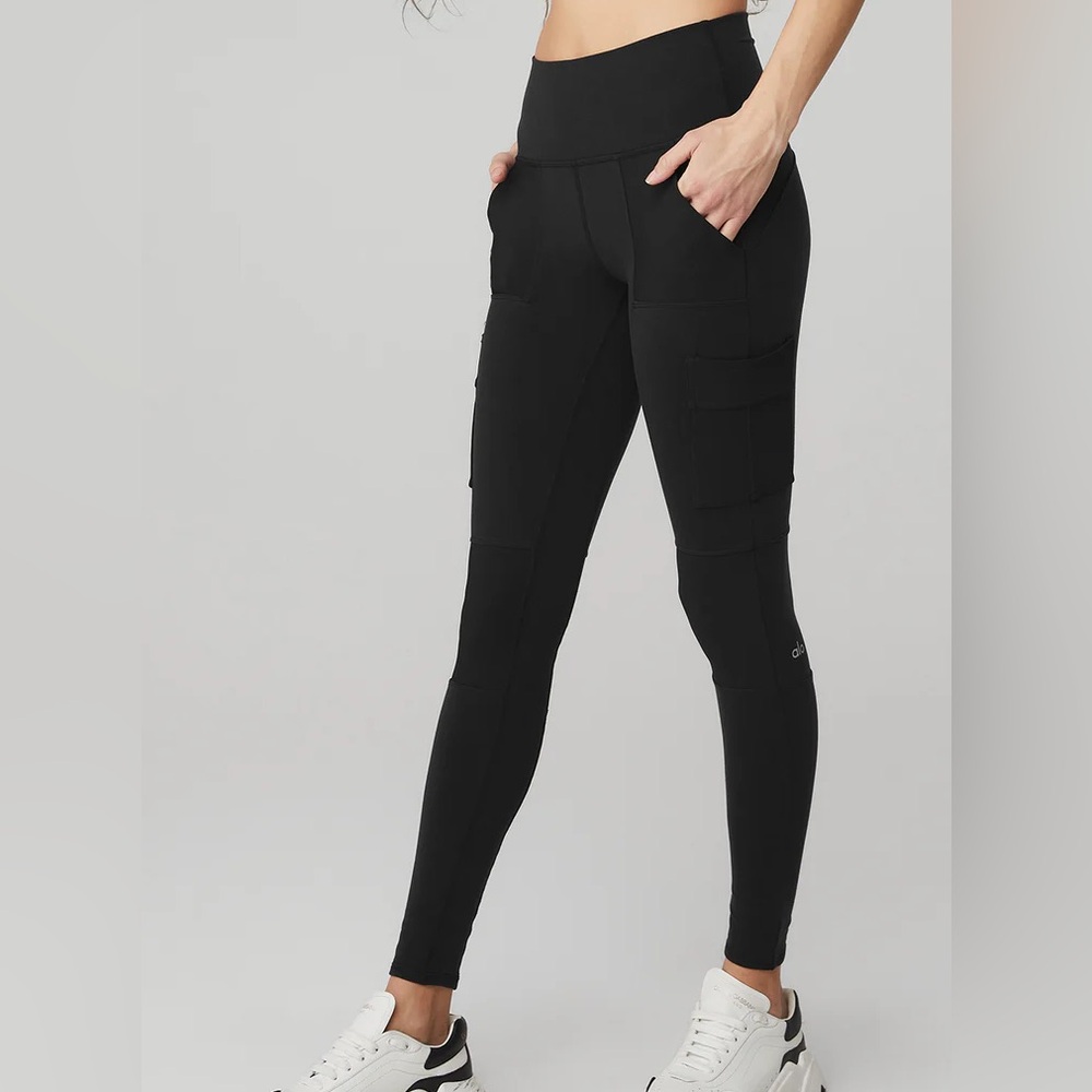 ALO High-Waisted Leggings - Picture 4 of 9